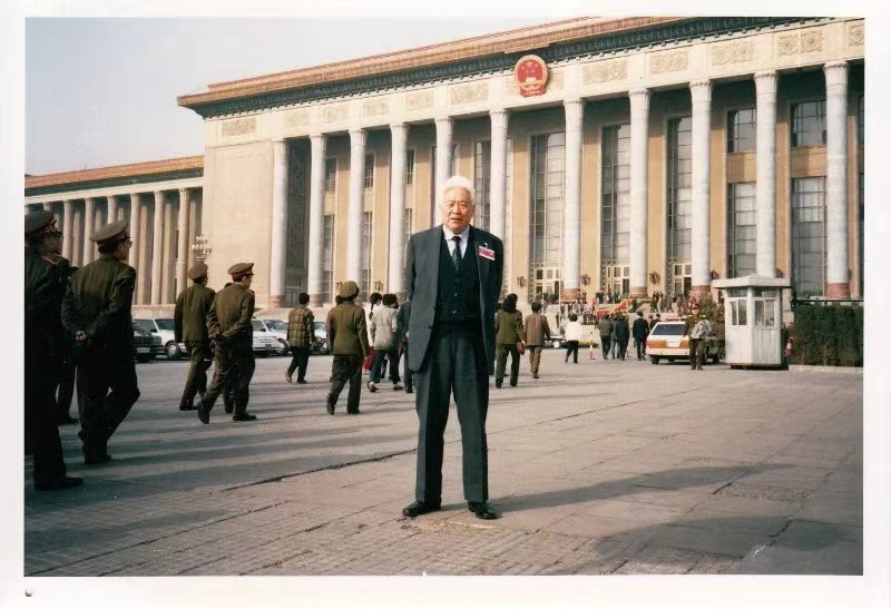 微信图片_20190730193335.jpg 微信图片_20190730193335.jpg