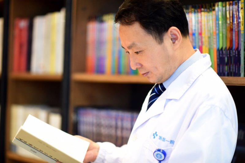 clip_image003.jpg clip_image003.jpg